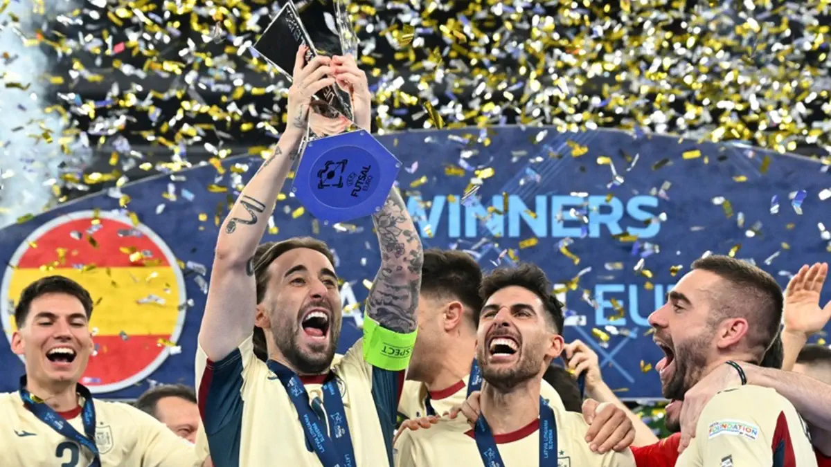 Месть за 2018 год. Испания стала восьмикратным чемпионом Европы по футзалу