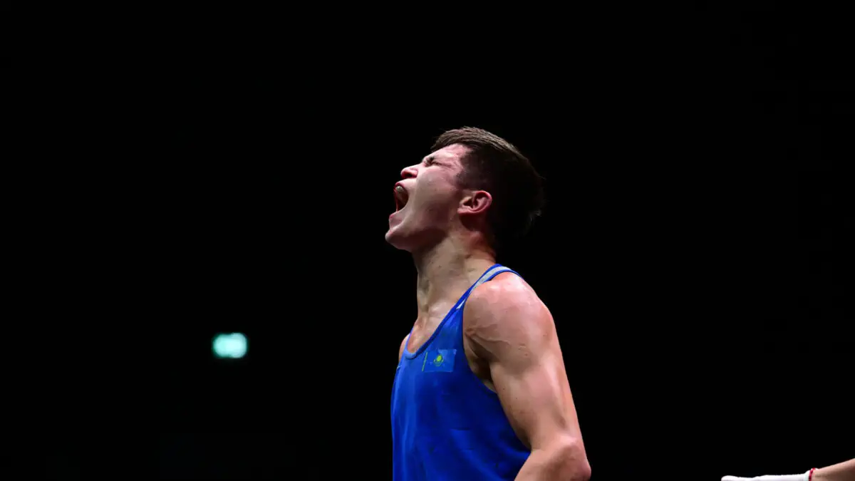 Проиграл старт - забрал золото. Торехан Сабырхан дожал финал и стал чемпионом Boxam Elite
