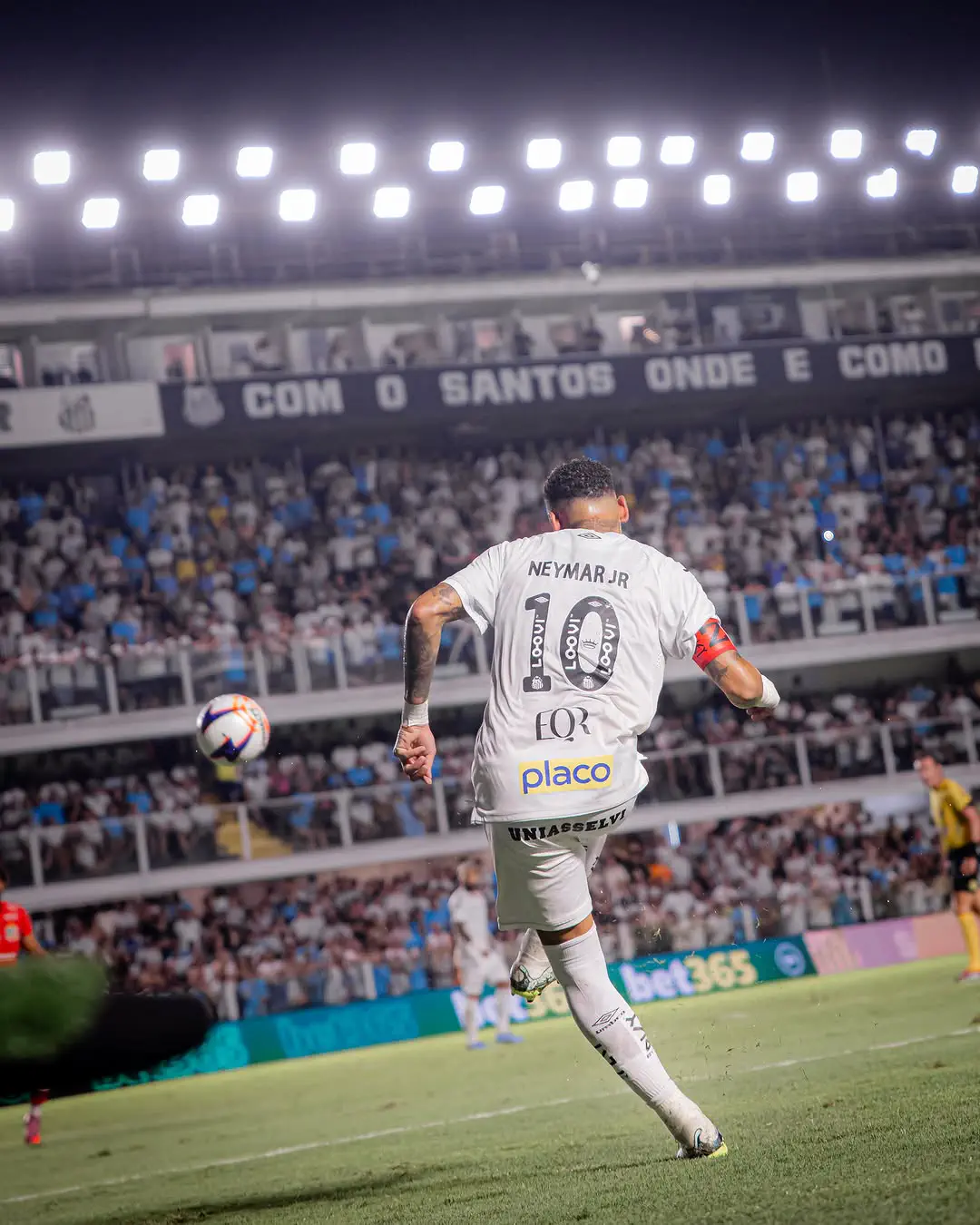 Страница Instagram santosfc