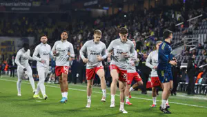 «Фенербахче» – «Ноттингем Форест». Стартовые составы на матч Лиги Европы