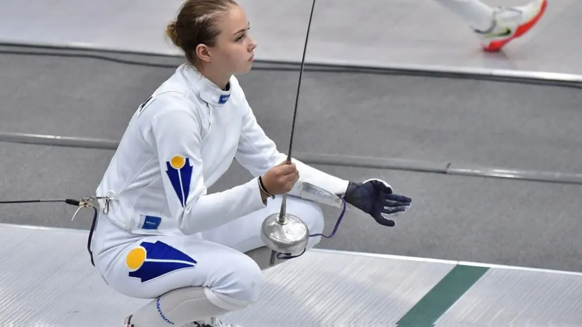 Сборная Казахстана выиграла две медали на чемпионате Азии по фехтованию