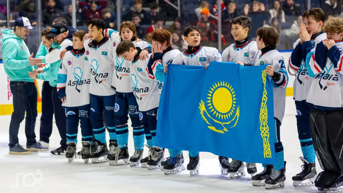 Токаев поздравил «Astana Team» с исторической победой на турнире в Канаде