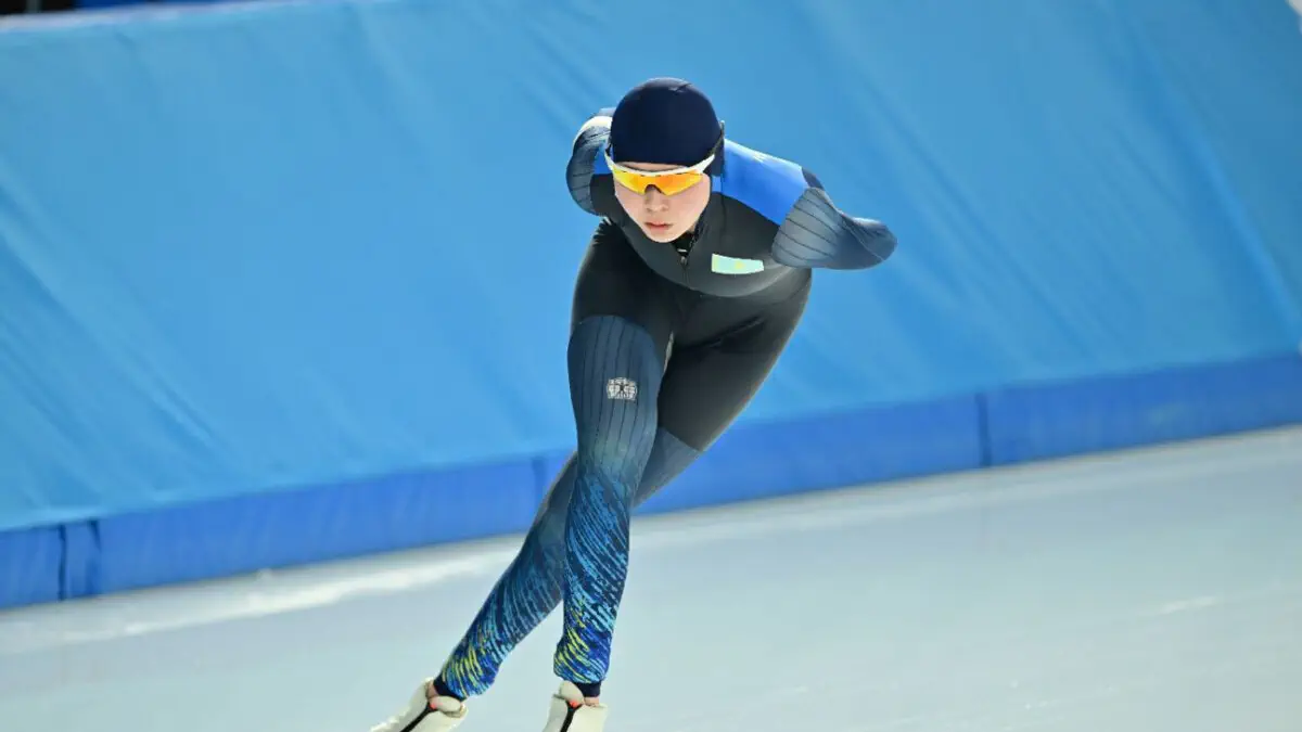 Конькобежка Кристина Шумекова взяла золото чемпионата мира