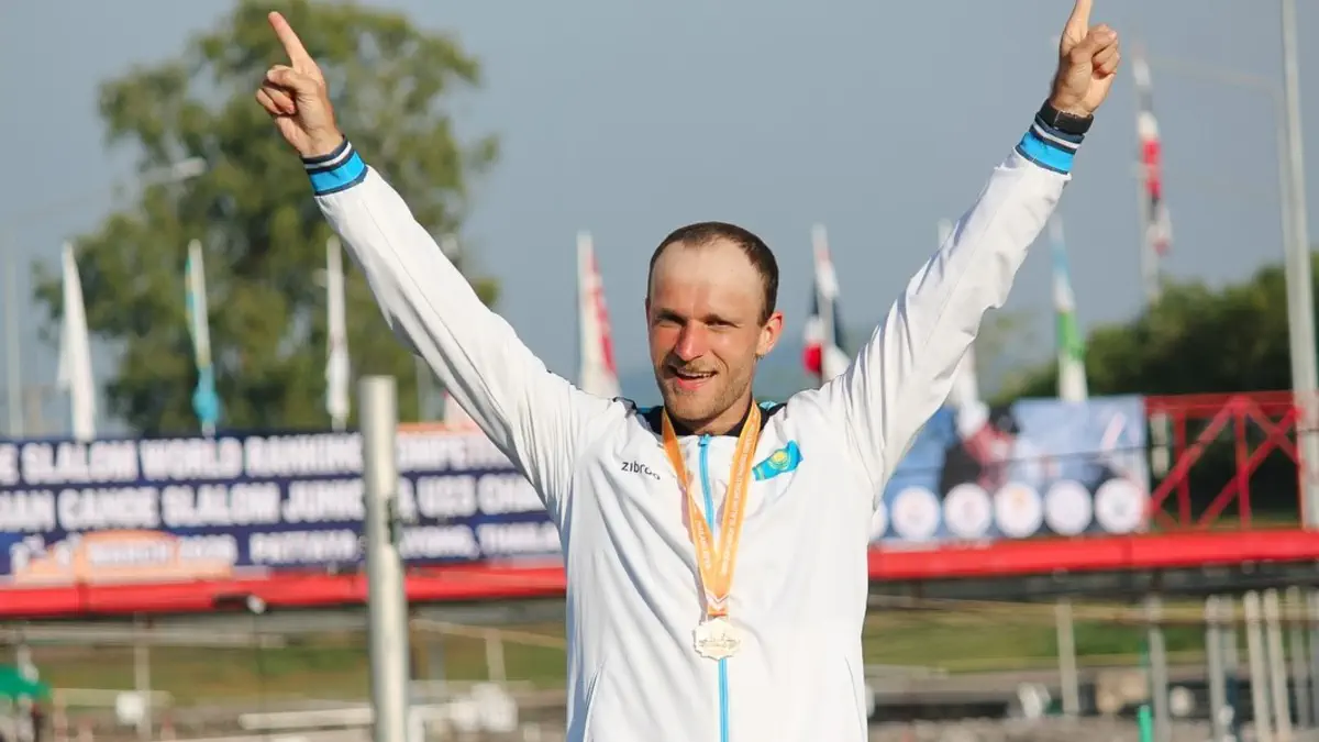 Куликов завоевал золото для Казахстана на турнире Thailand Open по гребному слалому