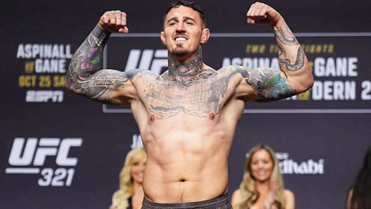 Чемпион UFC Том Аспиналл подписал контракт с агентством Эдди Хирна