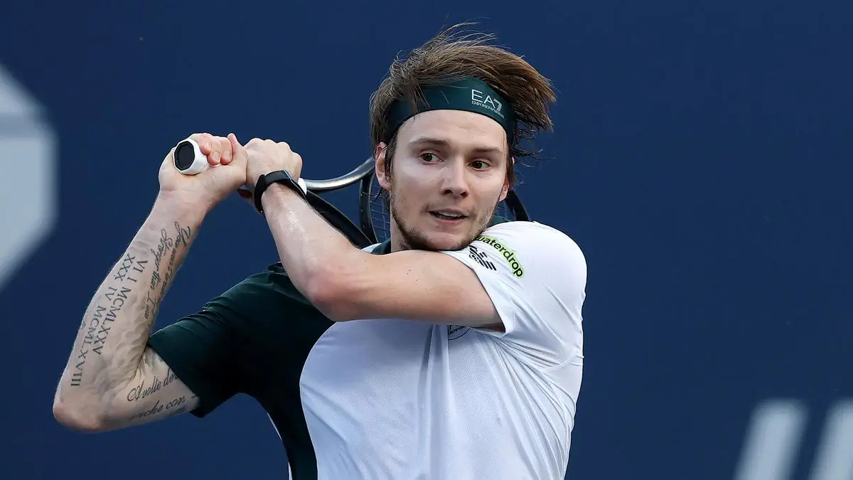 Рыбакина, Бублик и еще два игрока. Кто представит Казахстан на Miami Open?