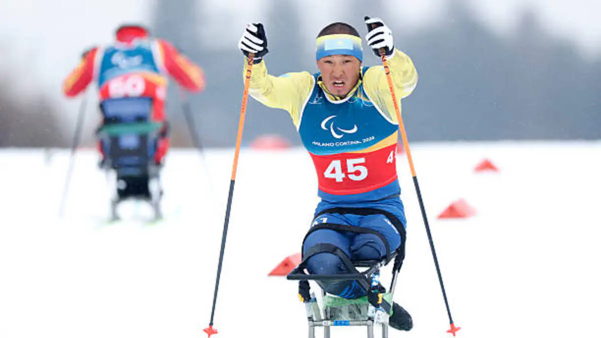 Как выступил олимпийский чемпион Ербол Хамитов в гонке на 20 км на Паралимпиаде-2026