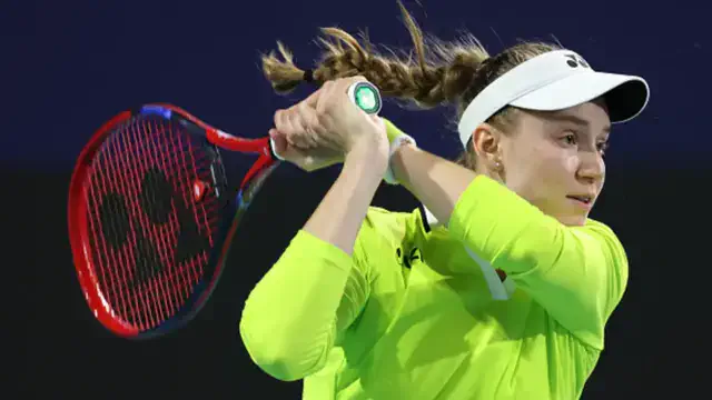 В упорной борьбе. Рыбакина оформила камбэк в матче с Пегулой и вышла в полуфинал турнира в Майами