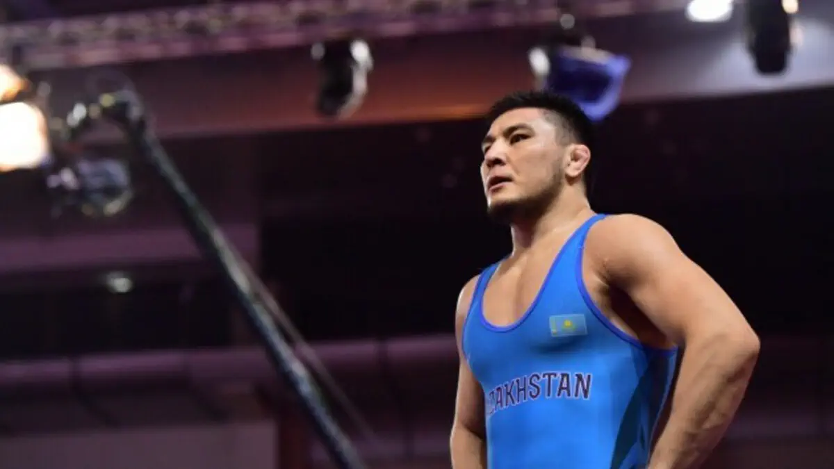Видео. Как Азамат Даулетбеков всухую победил монгола на чемпионате Азии