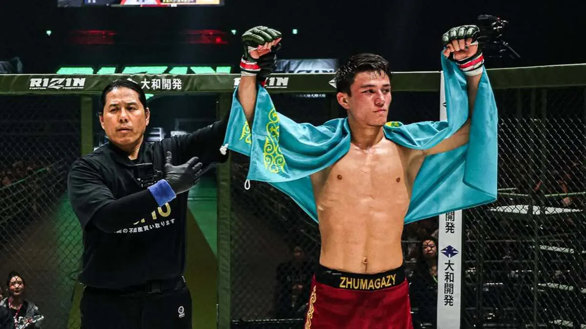 Видео. Казахстанец не оставил шансов: Жумагазы выиграл второй бой в Rizin