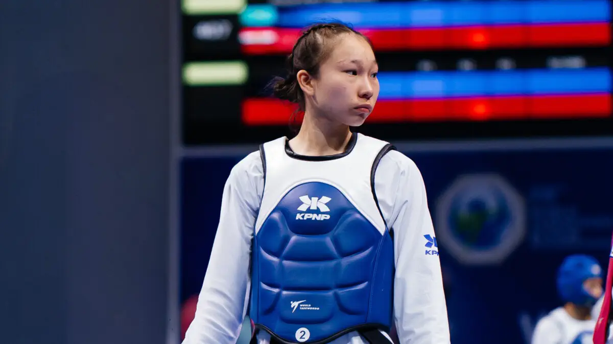 Айым Серикбаева выиграла золотую медаль на чемпионате мира по таеквондо