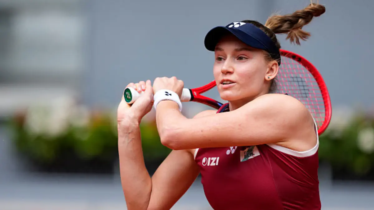 Рыбакина с камбэком выиграла матч в Мадриде