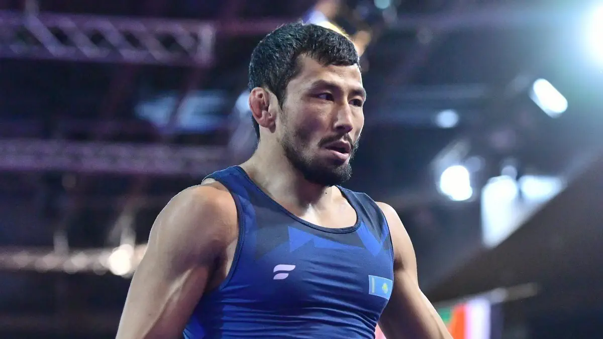 Призер Олимпиады из Казахстана разгромом вышел в финал Кубка Казахстана