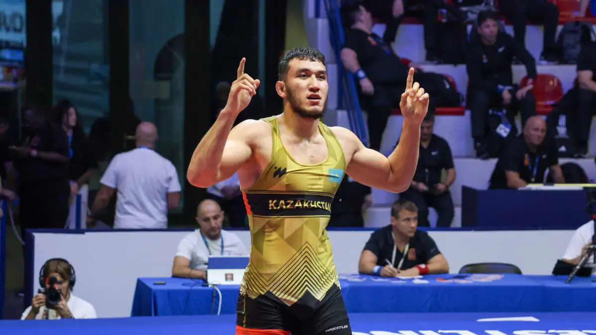 Ризабек Айтмухан возглавил сборную Казахстана на ЧА во Вьетнаме