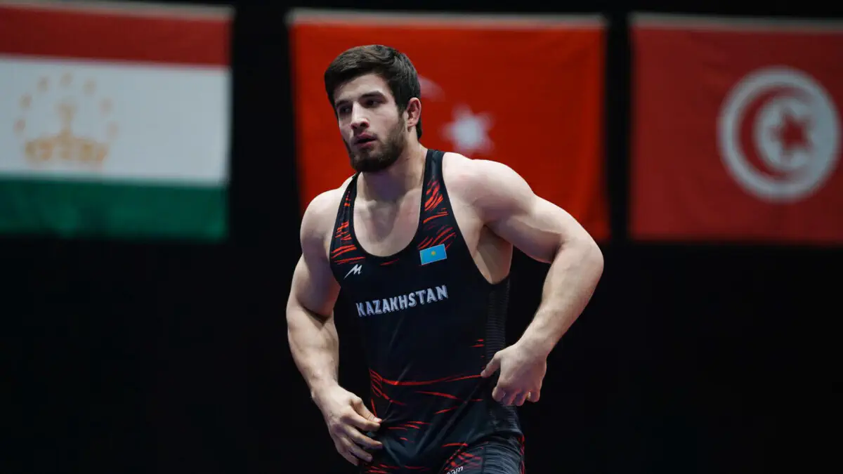 Казахстан завоевал два золота в первый день чемпионата Азии по борьбе