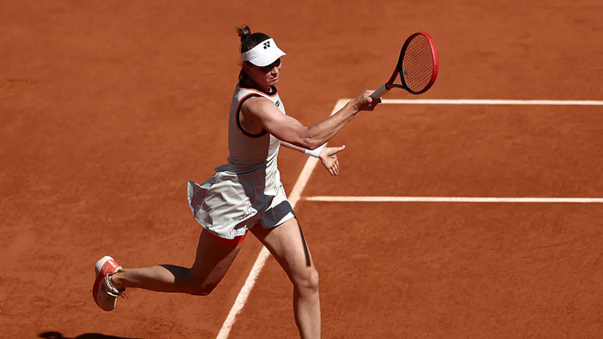 Сенсация: Рыбакина вылетела с Roland Garros от 55-й ракетки мира