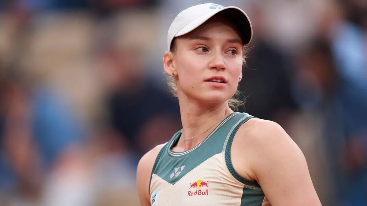 Мирра Андреева Рыбакинаны WTA чемпиондық жарысындағы бірінші орыннан ығыстырды