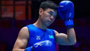 Видео: Абылайхан Жусупов уверенно вышел в финал Кубка мира по боксу