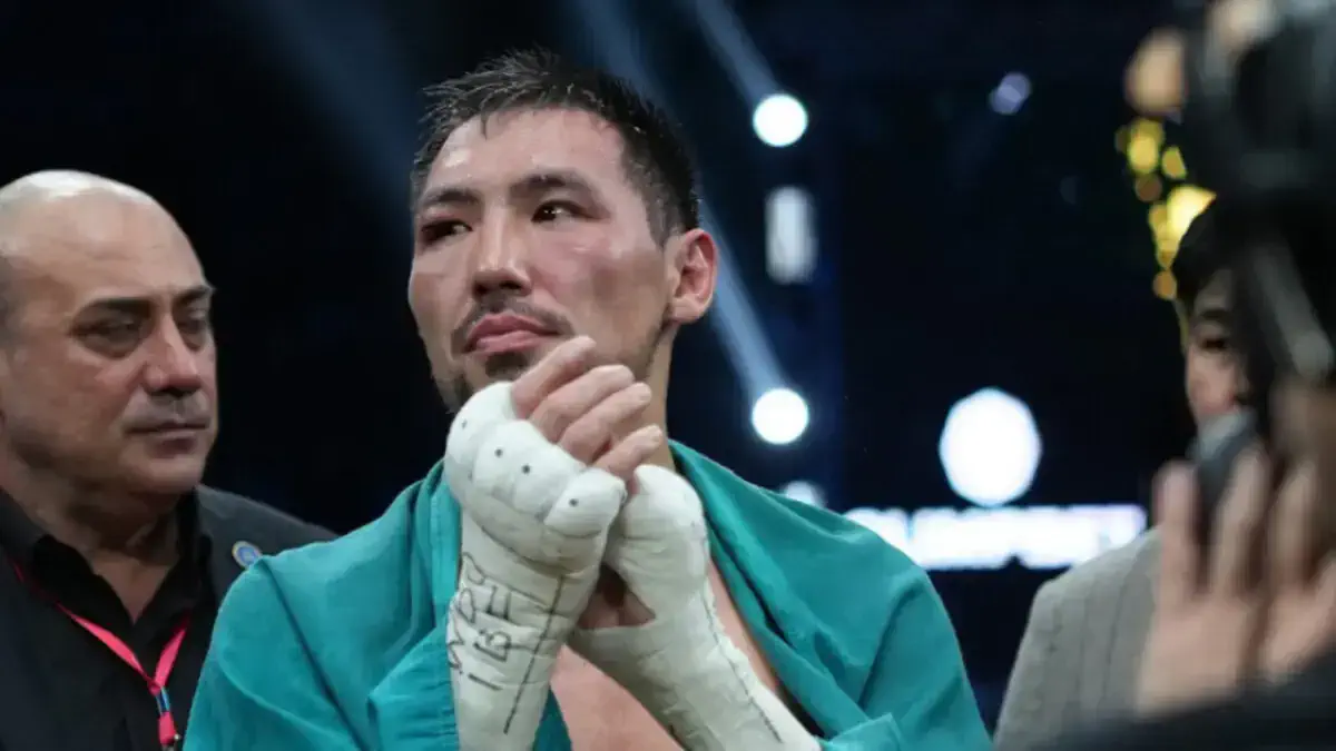 Жанибек Алимханулы отказался от чемпионского пояса WBO