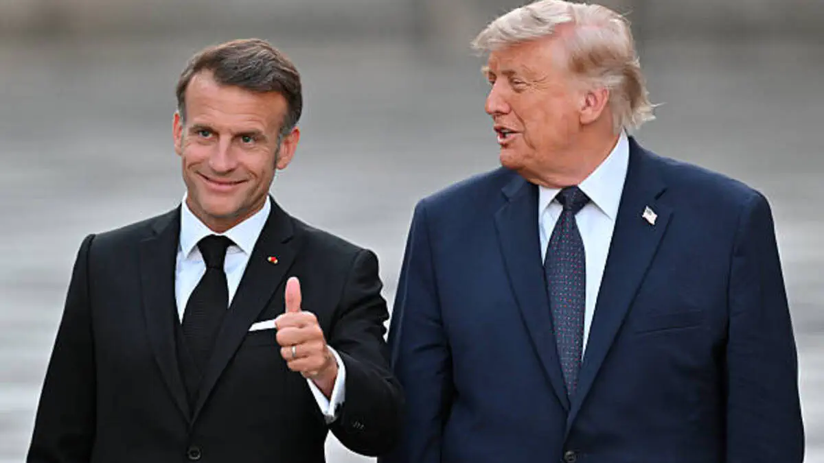 Вертолеты Трампа и Макрона сорвали подготовку клуба АПЛ