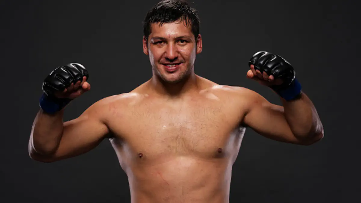 Четвертый поединок Дияра Нургожая в UFC: где смотреть