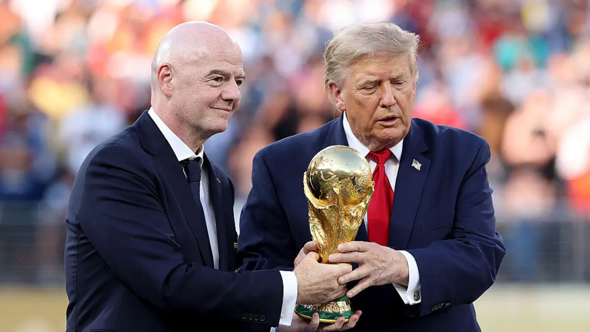 «Ужасная ошибка!»: Трамп резко предупредил ФИФА по поводу Инфантино