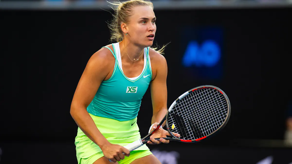 Выбивала чемпионку Australian Open: чем известна Стародубцева - следующая соперница Рыбакиной