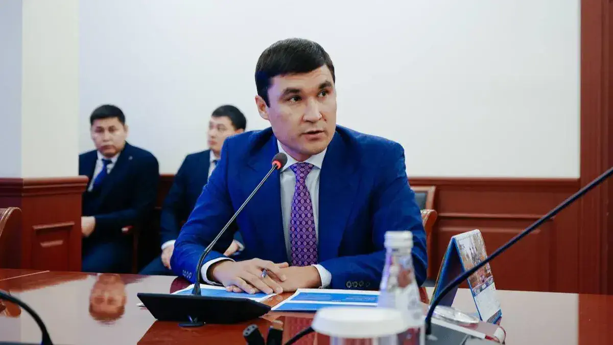 Олимпийский чемпион Серик Сапиев открыл свою фирму