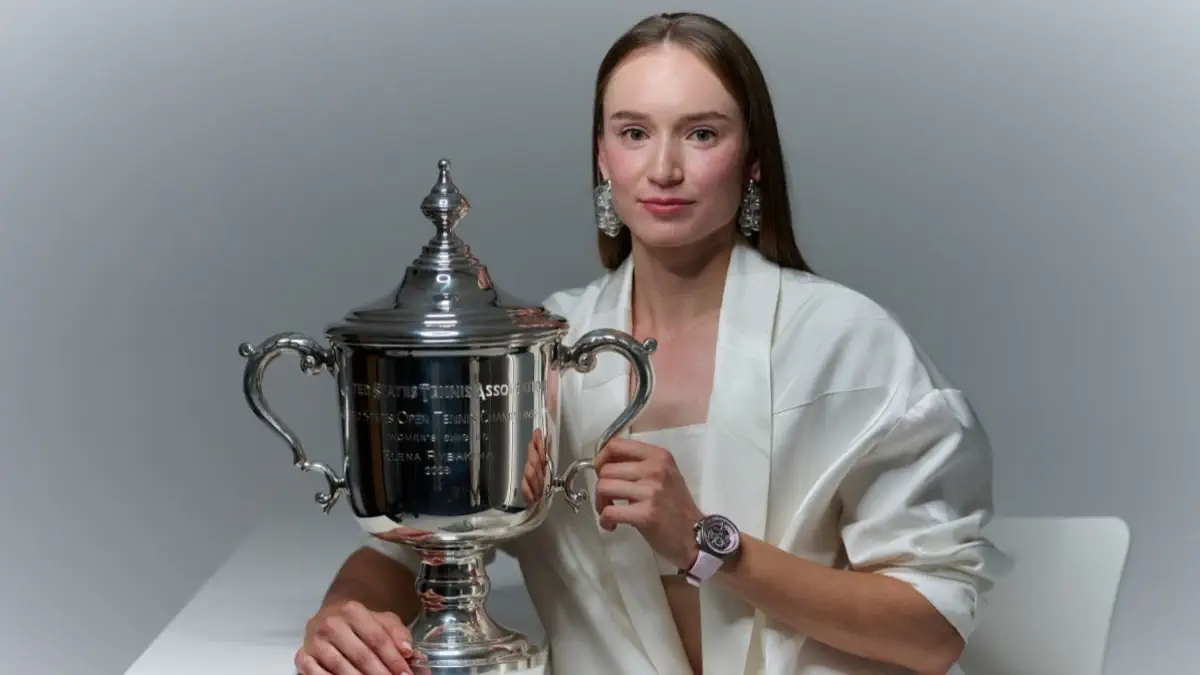 Рыбакина назвала первое место WTA историческим достижением для Казахстана