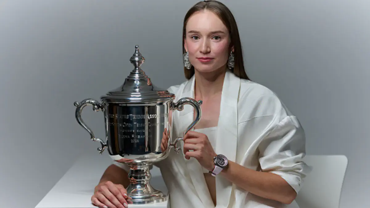 Елена Рыбакина приехала в Алматы после триумфа на US Open