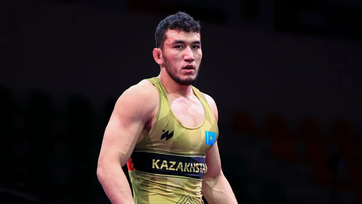 Ризабек Айтмұхан Астанада өтетін әлем чемпионатында белдеседі: Қазақстан құрамасы жарияланды