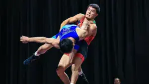 Қазақстан әнұраны екі рет шырқалды: балуандар әлем чемпионатында алтын медаль жеңіп алды