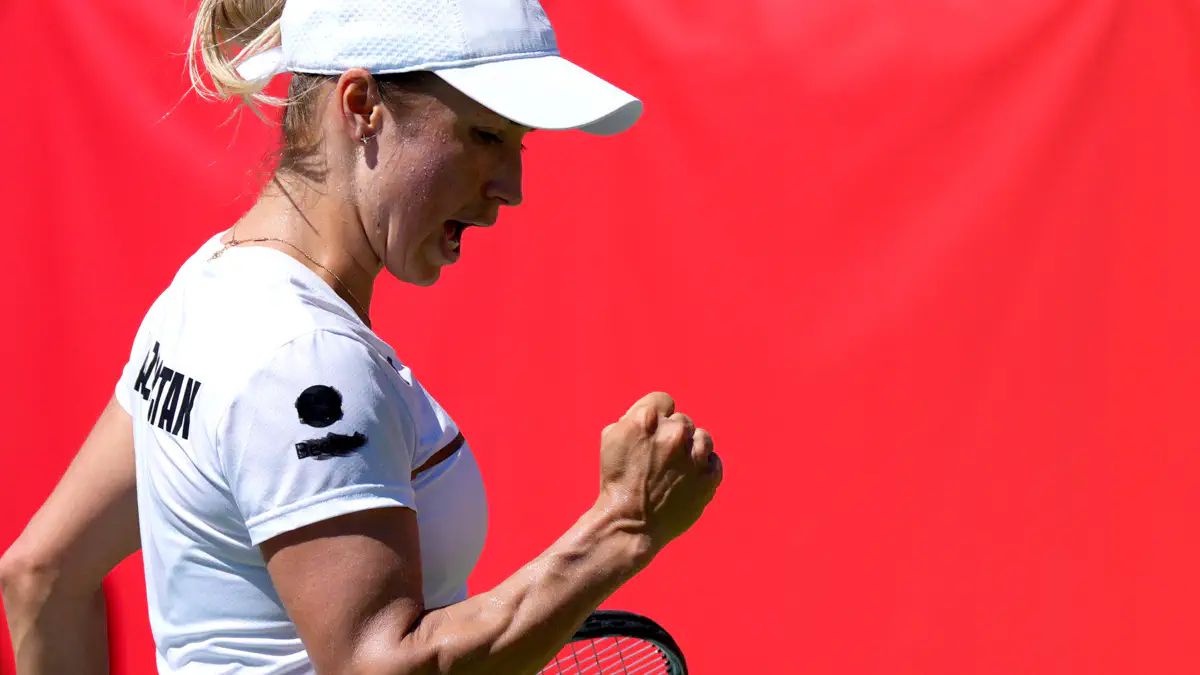 Путинцева америкалық теннисшіні ойсырата жеңіп, Қытайдағы WTA 500 турнирінде Рыбакинаға қосылды