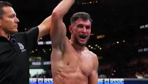 Казахстанский боец UFC проведёт бой 12 декабря в США